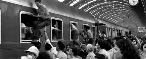 Tutti progressisti (ma senza buone maniere). E il vizietto nazionale è fregare il prossimo