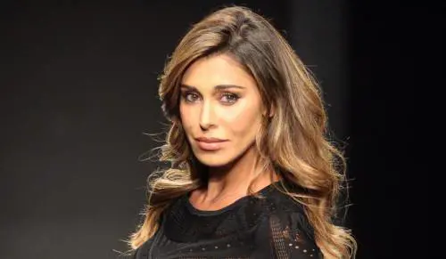 Belen esulta per la pole di Iannone in Moto Gp