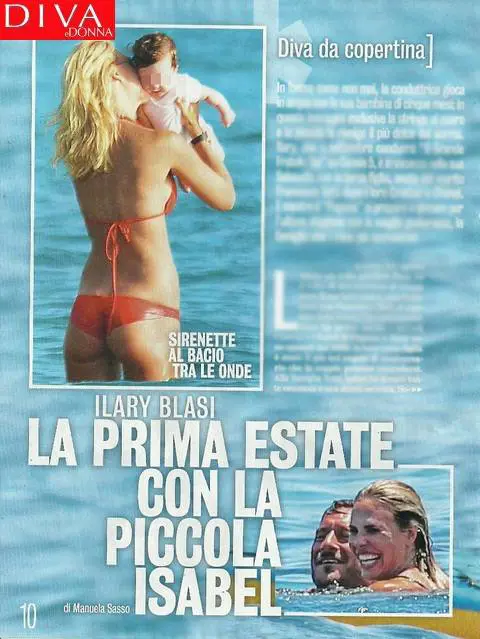 Ilary Blasi mamma tenerissima sulla spiaggia con la piccola Isabel