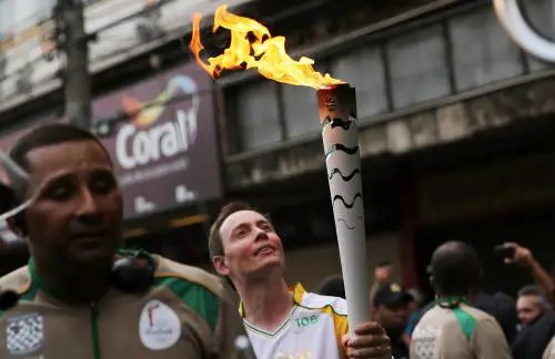 Il Covid-19 ferma la torcia che neppure Hitler bloccò