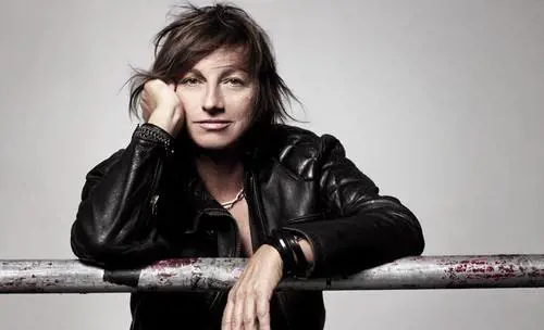 Gianna Nannini e la vacanza choc: "La puntura della medusa viola è bestiale"