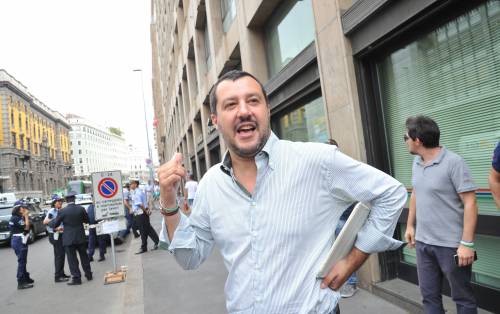 Salvini contro Assolombarda: "Asserviti a Renzi"