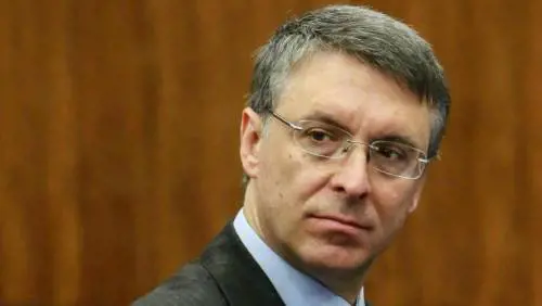 Se i cervelli scappano, arrivano i corrotti