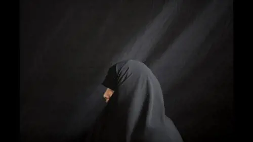 Islam, la famiglia degli orrori: violenze su 4 sorelle: "Non sono brave musulmane"