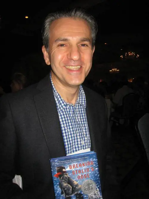 Yelchin: "Racconto ai bimbi come Stalin avvelenasse anche il football"