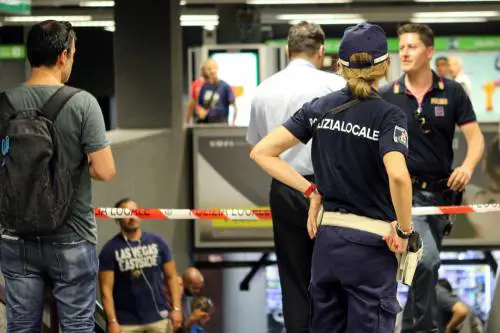 L'Italia non vieta tablet e pc in volo: "Non è necessario alzare le misure di sicurezza"