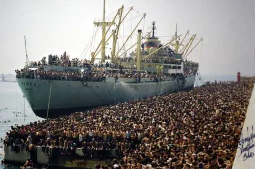Immigrati, venticinque anni fa la prima emergenza umanitaria