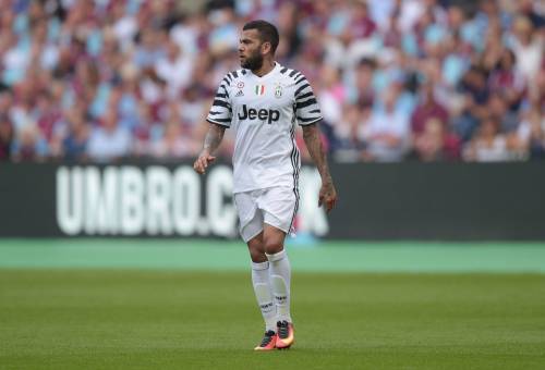 Dani Alves e Bonucci: due stop pesanti per la Juventus