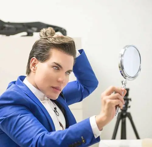 "Ho speso più di 400mila euro per assomigliare a Ken, ma adesso basta": la scioccante storia di Rodrigo