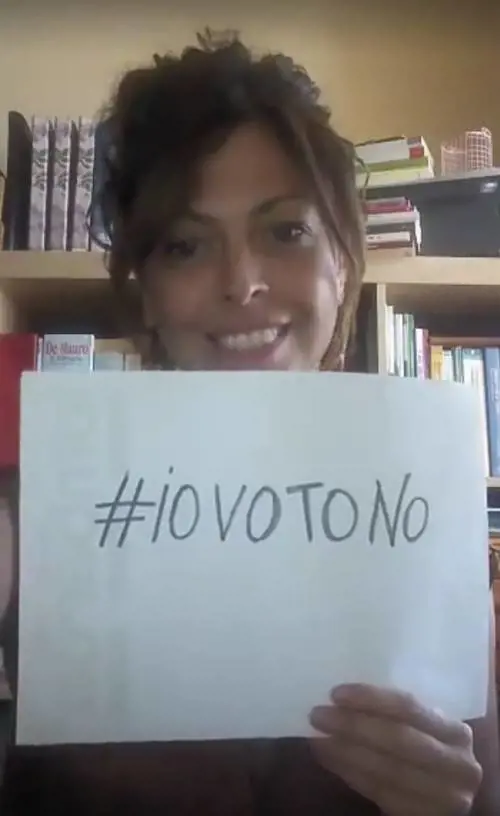 Buona Scuola, la protesta dei docenti è virale. "Renzi stai sereno, al referendum votiamo no"