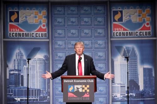 La rivoluzione fiscale di Trump: ​"Prometto meno tasse per tutti"