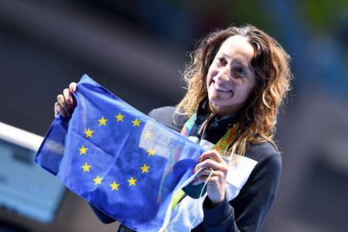 Elisa Di Francisca: "Sventolare la bandiera dell'Ue? È la mia reazione agli attentati"