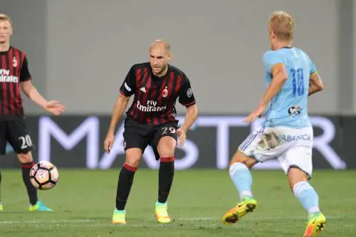 Milan, la difesa preoccupa: urgono rinforzi sul mercato