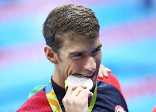 Phelps d'argento ma contento. Ledecky vince l'oro con record