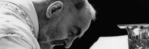 Ora spunta una lettera di Giovanni Paolo II a Padre Pio