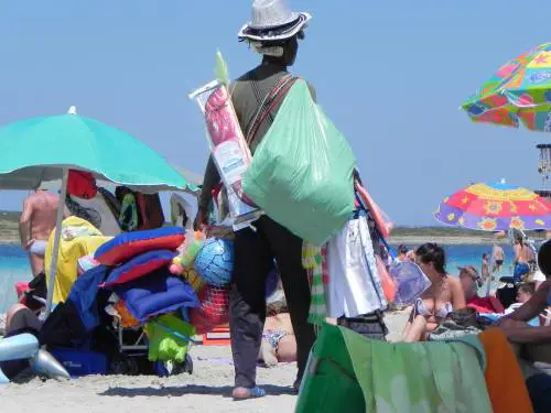 Business da 21 miliardi che uccide l'economia e non conosce crisi