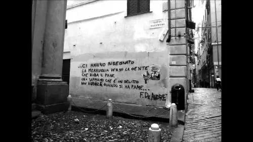 Politica, amore e tante sgrammaticature: i muri della città sono un grande quaderno