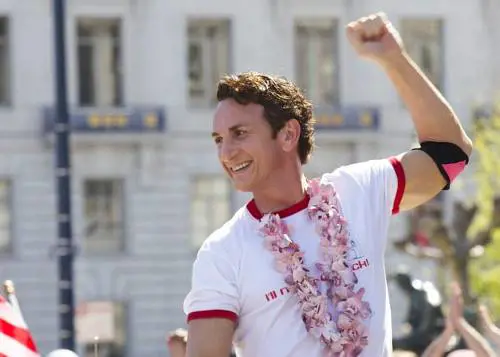 Sean Penn in una scena del film "Milk", dedicato all'attivista dei diritti lgbt