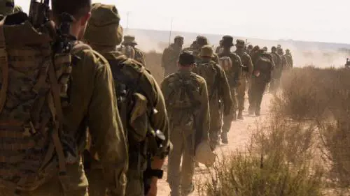 Italiane ed ebree: le giovani ragazze dell'esercito di Israele