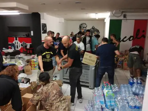 Ultras divisi sugli spalti,  ma uniti nella solidarietà