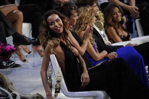 Nina Moric contro Carmen Di Pietro: "Non è povertà, quella"