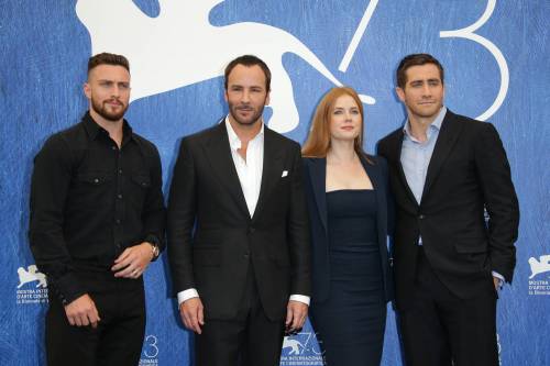 Tom Ford con gli attori Amy Adams e Jake Gyllenhaal,
