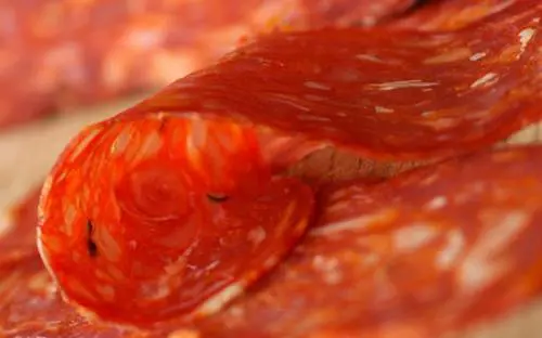 La spianata calabra: un insaccato speciale nella terra del peperoncino