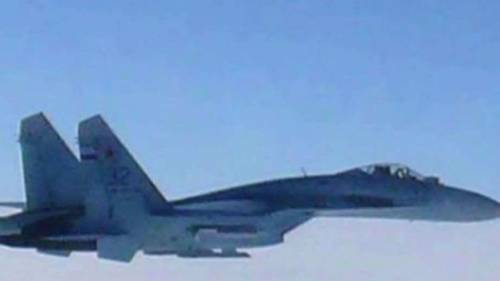 Baltico, jet russi intercettano caccia Usa