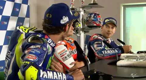 "Non ridere, rispettami", "Ma Che dici?". Clamorosa lite Rossi-Lorenzo