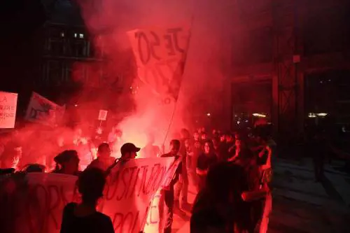Ancora contestazioni a Renzi: ​ogni giorno proteste e scontri