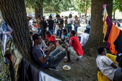 "Quel nigeriano è un rifugiato perché ha ucciso un uomo"