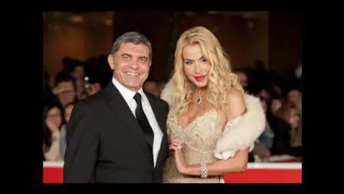 Truffa allo Stato e all'Inps: ai domiciliari l'ex marito di Valeria Marini