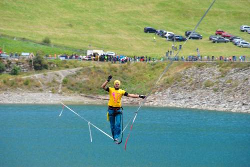 Snackline, record mondiale sul lago di Vernago