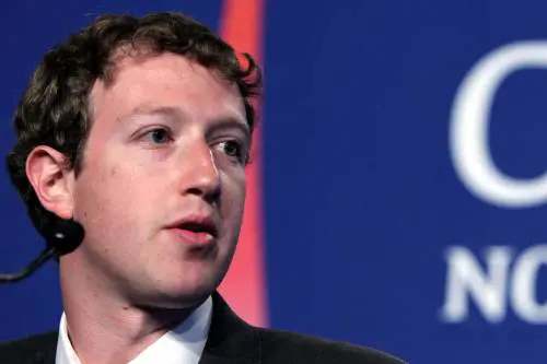Mark Zuckerberg compra un sito per scienziati per la propria fondazione