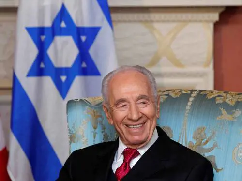 Peres nella storia