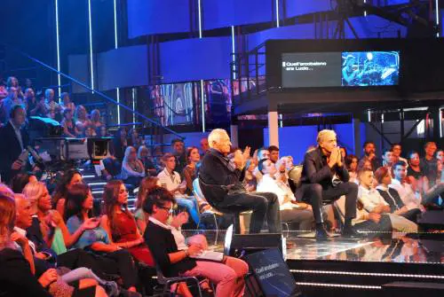 Tenco non riposa in pace Mogol lo evoca in tv e si accende la polemica