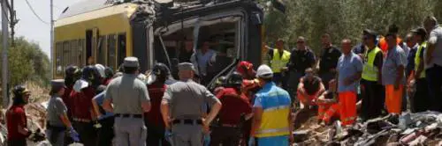 Puglia, da oggi i treni andranno a 50km all'ora