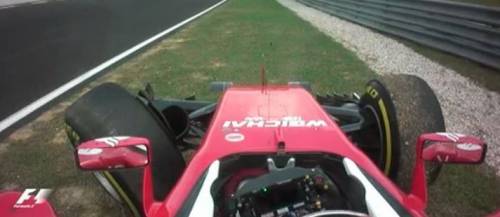 Vettel, scontro con Verstappen: è fuori in Malesia