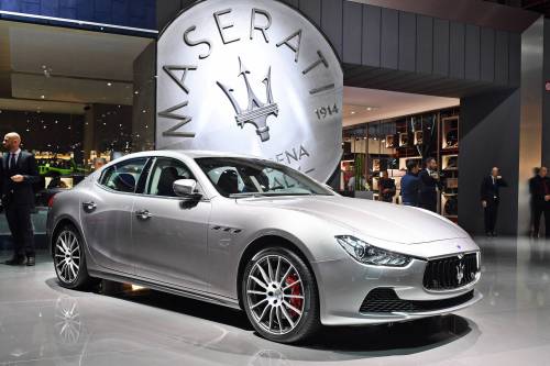 Maserati Ghibli indossa l'abito da ammiraglia