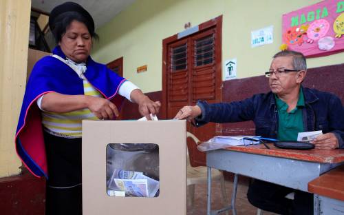 Colombia, referendum boccia l'accordo tra lo Stato e i guerriglieri Farc