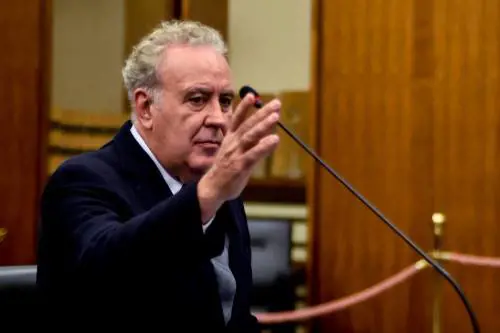 Il Cda Rai è una stanza senza bottoni