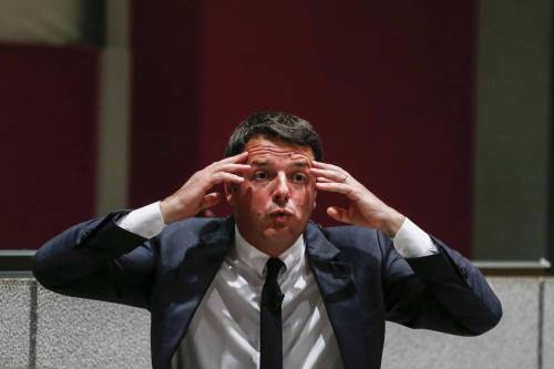 Referendum, Renzi fa la vittima: "Contro il sì è caccia all'uomo"