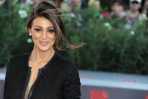 Cristina Buccino bollente per Le Iene
