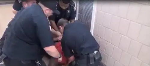 Usa, detenuto aggredito dagli agenti: muore il giorno dopo in cella