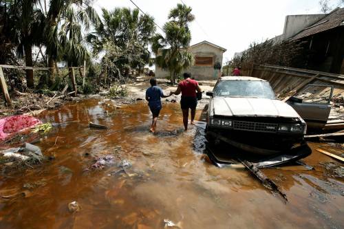 Haiti, inferno dei Caraibi Dopo terremoti e carestie mille morti per l'uragano