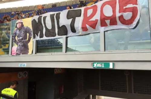 Roma, multato tifoso per striscione non autorizzato