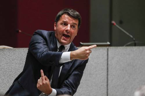 Proposta bluff di Renzi: "Cambiamo l'Italicum ma dopo il referendum"