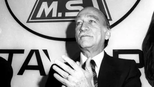 Sindaco dedica via a Almirante e Berlinguer: l'Anpi non lo invita al 25 aprile