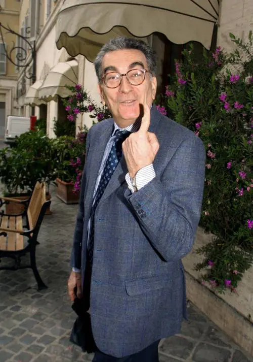 "Un leader deve unire, non dividere"