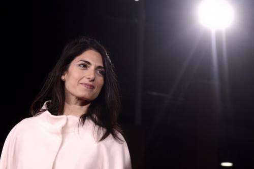 Cantone gela la Raggi sul capo di gabinetto. "Nomina illegittima"